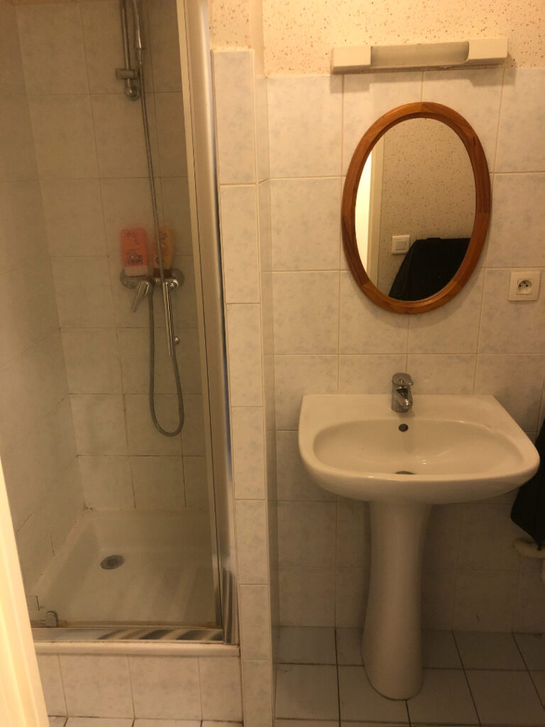50348137d