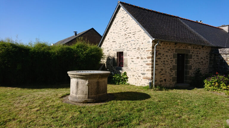 51651858c