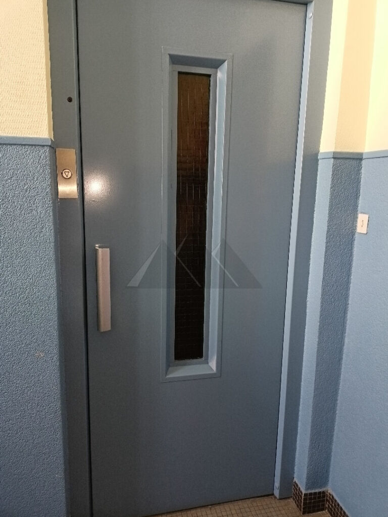 53096662n