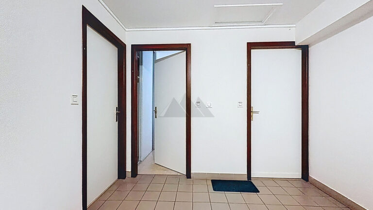 60946350f