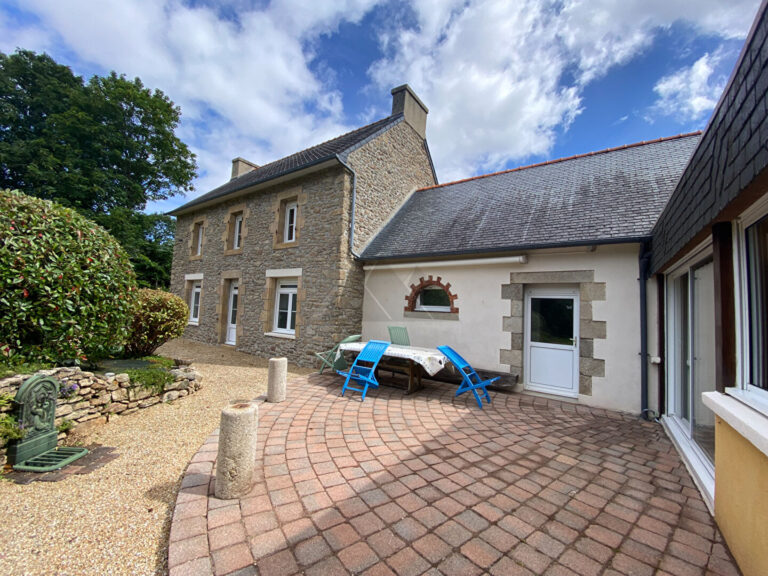 49201052i